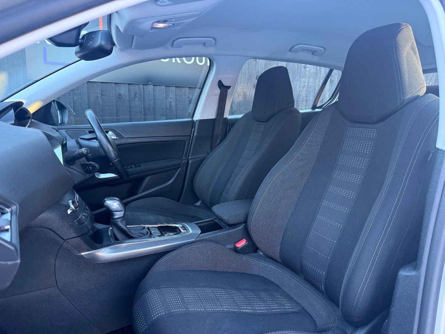 Used Peugeot 308 2015 for sale - 77101671: Photo 51