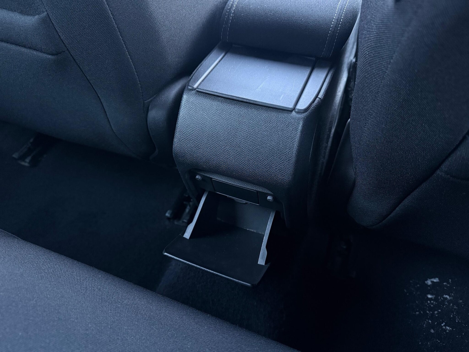 Used Peugeot 308 2015 for sale - 77101671: Photo 59