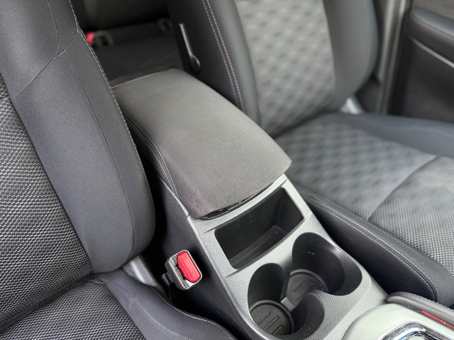 Used Nissan Qashqai 2016 for sale - 76839902: Photo 28