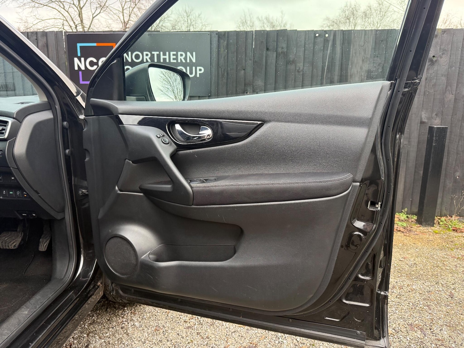 Used Nissan Qashqai 2016 for sale - 76839902: Photo 32