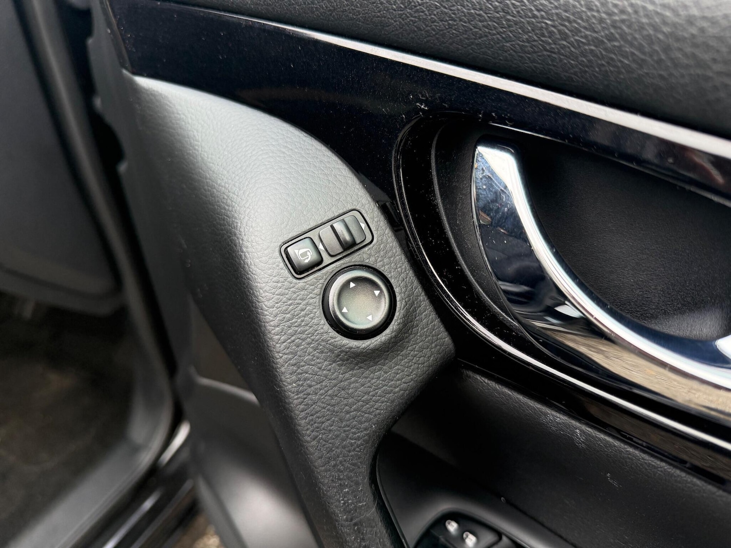 Used Nissan Qashqai 2016 for sale - 76839902: Photo 34