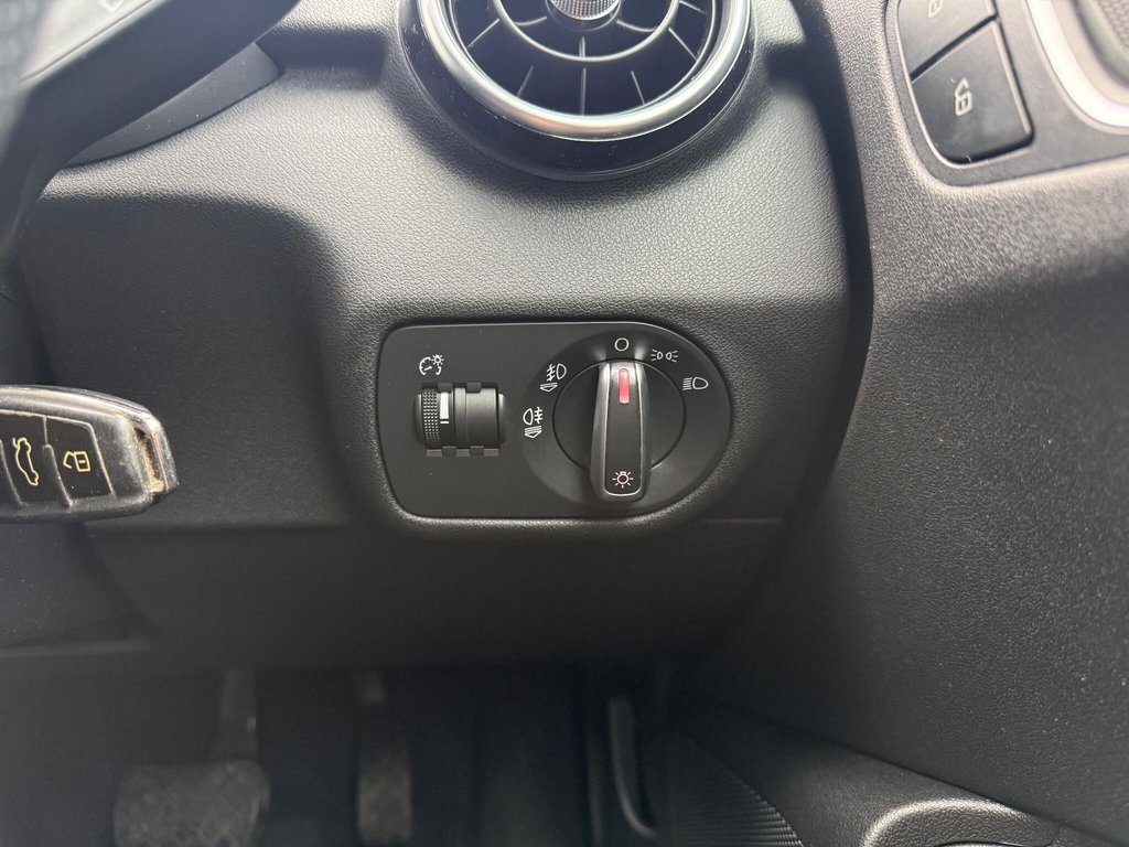 Used Audi A1 2014 for sale - 78178282: Photo 26