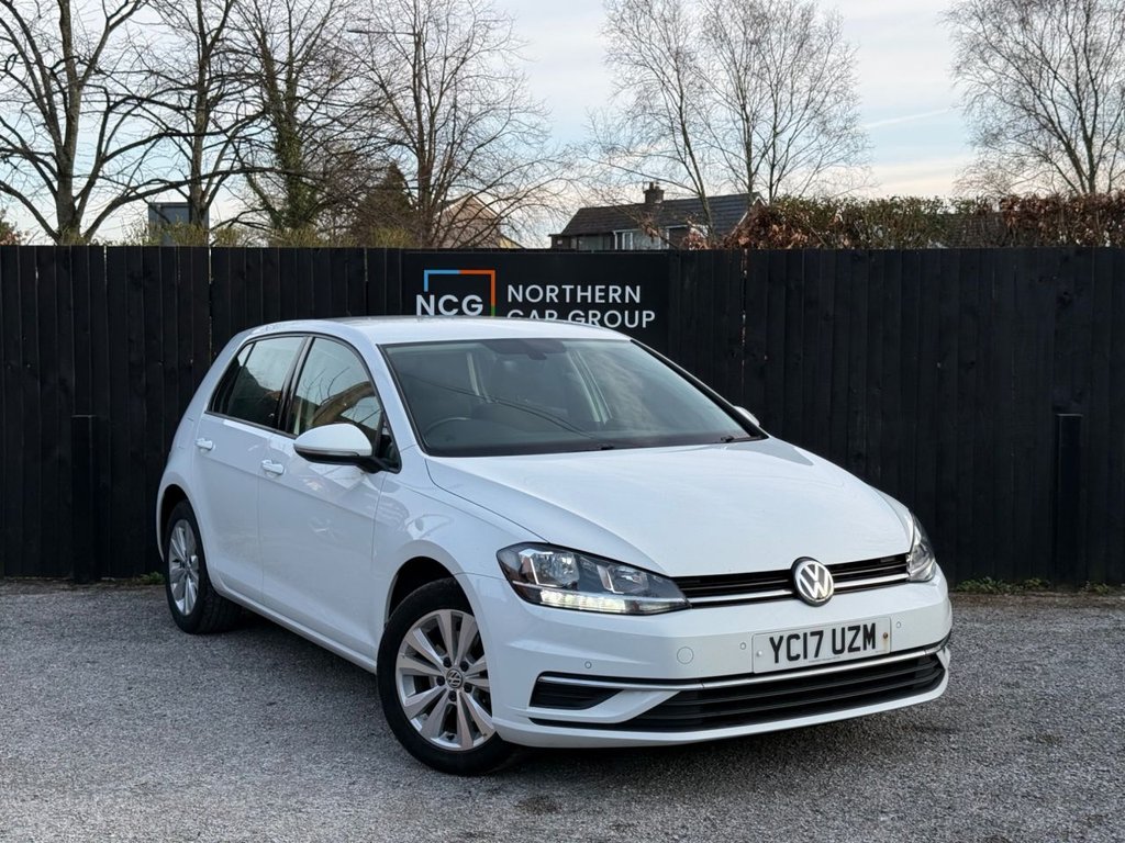 Used Volkswagen Golf 2017 for sale - 78178290: Photo 1