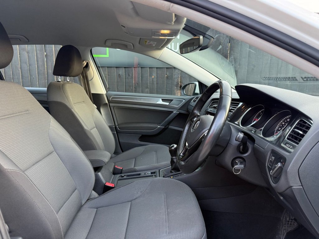 Used Volkswagen Golf 2017 for sale - 78178290: Photo 36