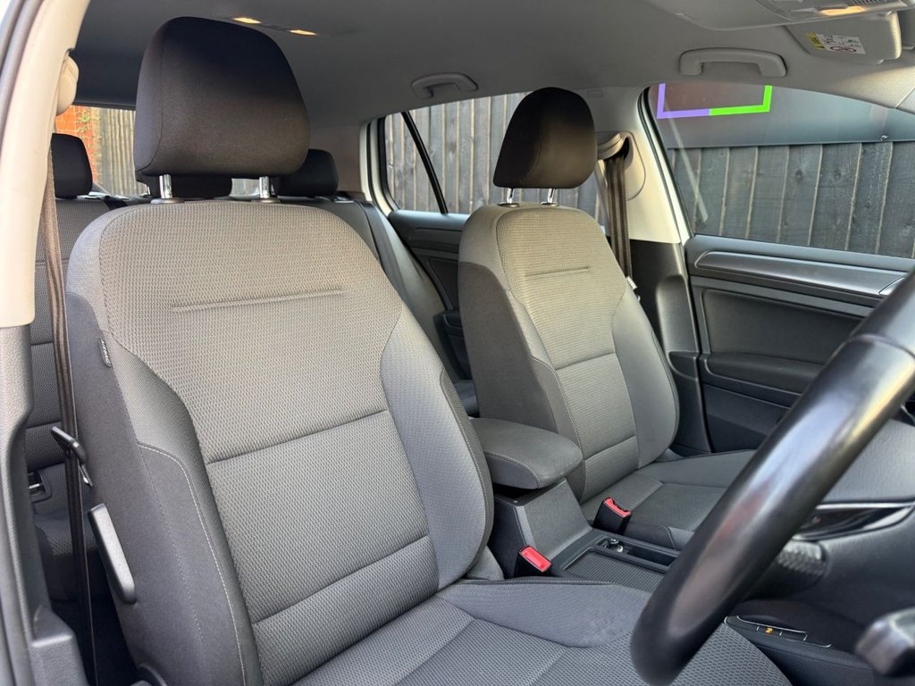 Used Volkswagen Golf 2017 for sale - 78178290: Photo 37