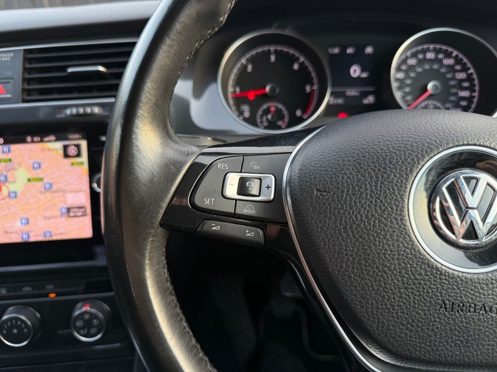 Used Volkswagen Golf 2017 for sale - 78178290: Photo 40