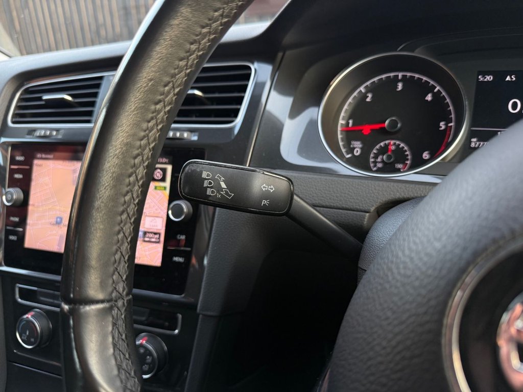 Used Volkswagen Golf 2017 for sale - 78178290: Photo 41