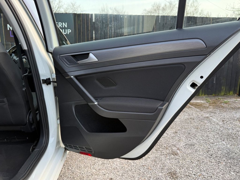 Used Volkswagen Golf 2017 for sale - 78178290: Photo 44