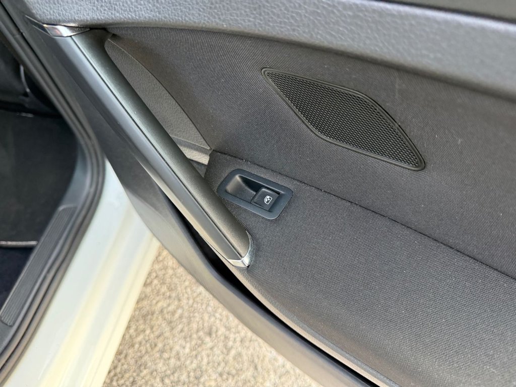 Used Volkswagen Golf 2017 for sale - 78178290: Photo 45