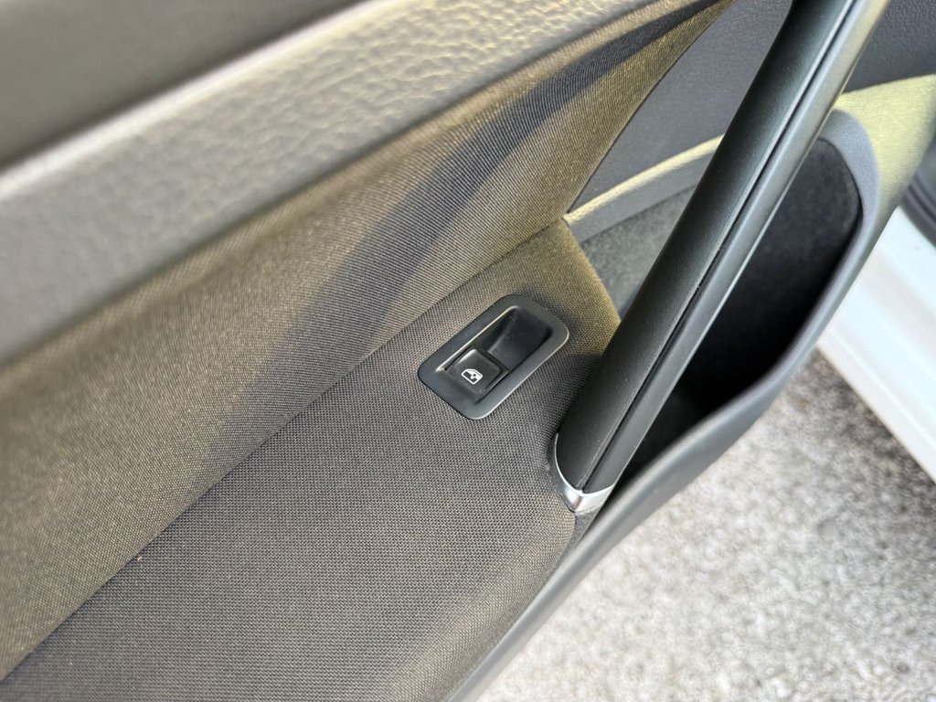 Used Volkswagen Golf 2017 for sale - 78178290: Photo 50