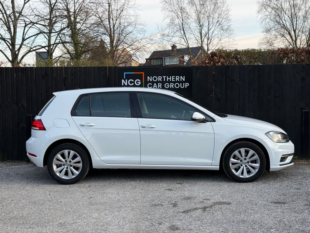 Used Volkswagen Golf 2017 for sale - 78178290: Photo 8