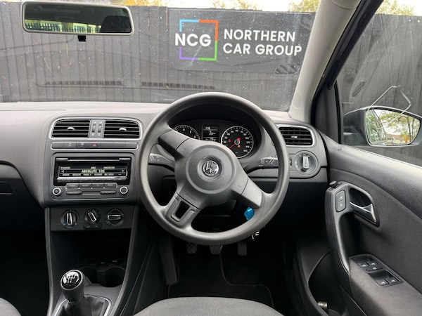 Used Volkswagen Polo 2014 for sale - 76094190: Photo 10