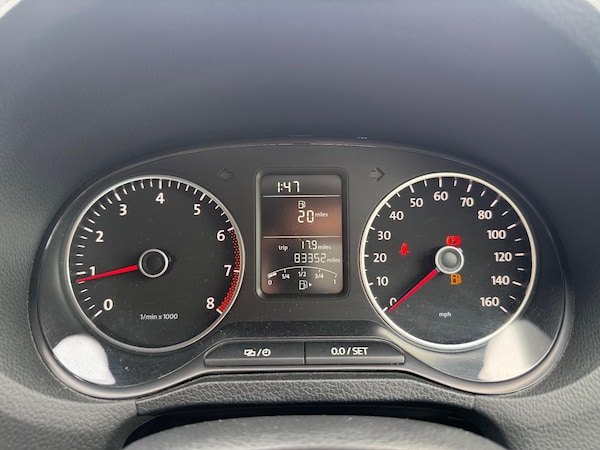 Used Volkswagen Polo 2014 for sale - 76094190: Photo 11