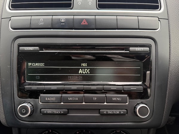 Used Volkswagen Polo 2014 for sale - 76094190: Photo 15