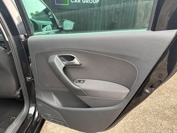 Used Volkswagen Polo 2014 for sale - 76094190: Photo 24
