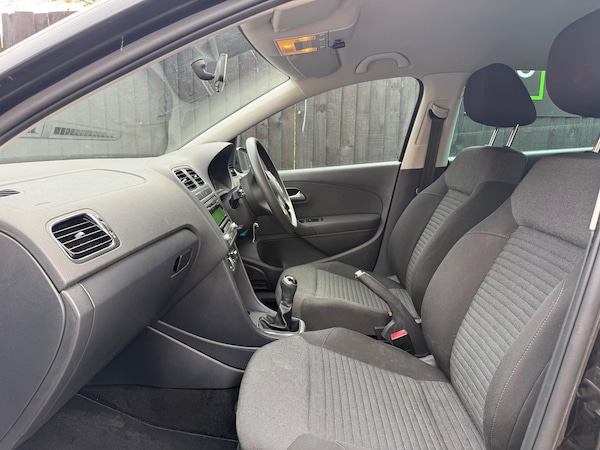 Used Volkswagen Polo 2014 for sale - 76094190: Photo 33