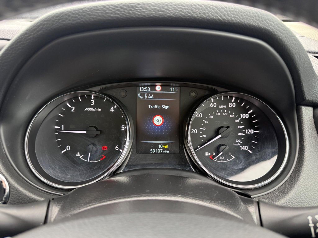 Used Nissan Qashqai 2017 for sale - 78178284: Photo 15