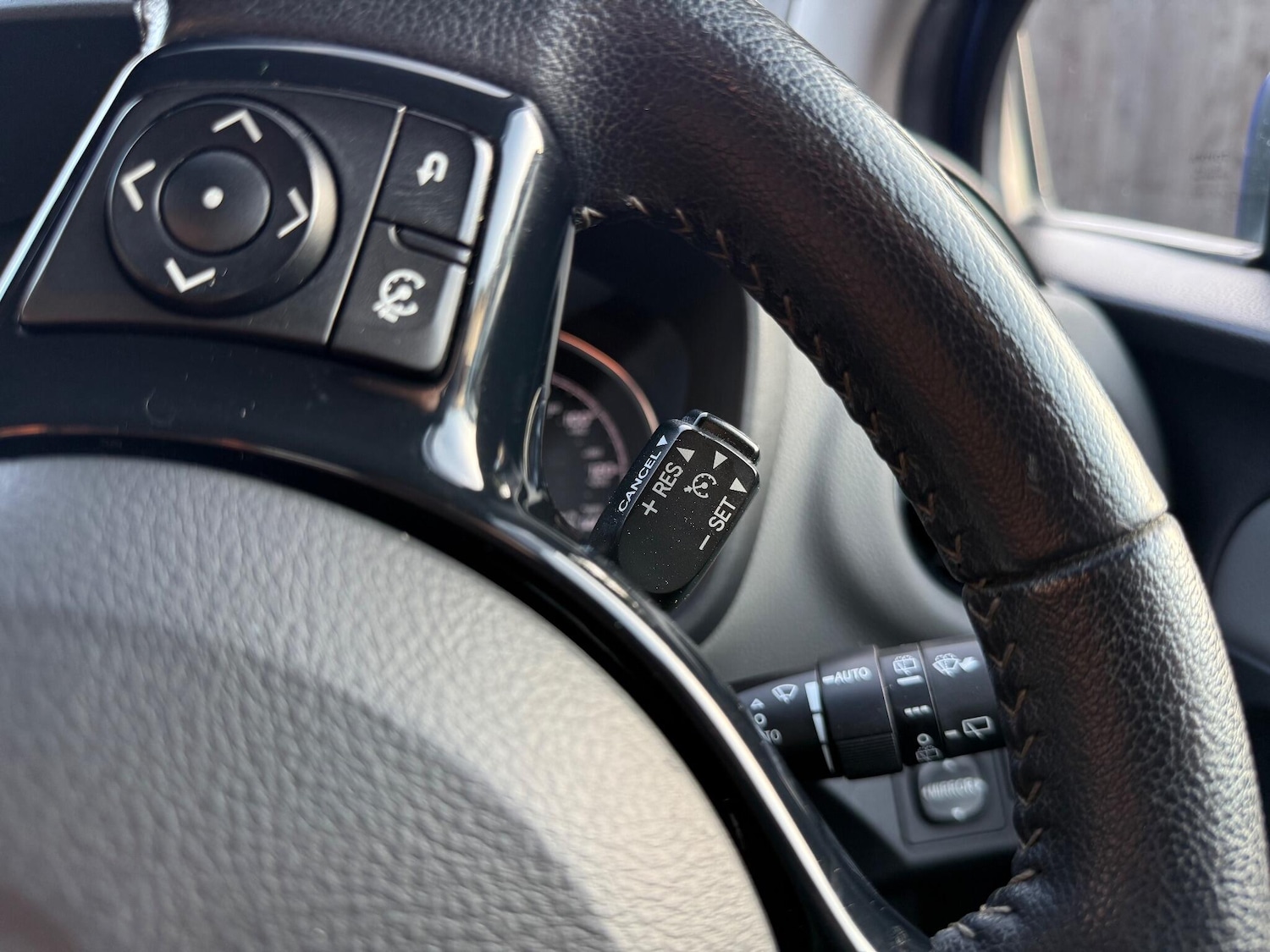 Used Toyota Yaris 2019 for sale - 76201425: Photo 33