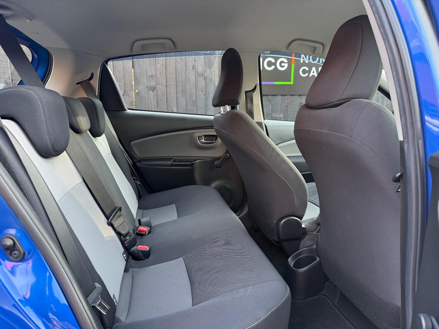 Used Toyota Yaris 2019 for sale - 76201425: Photo 36