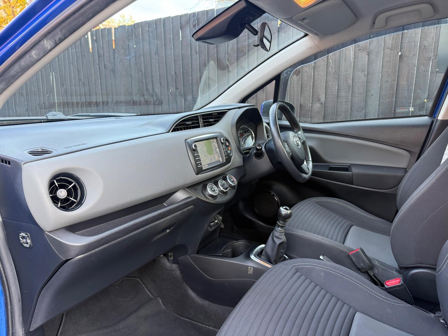 Used Toyota Yaris 2019 for sale - 76201425: Photo 40