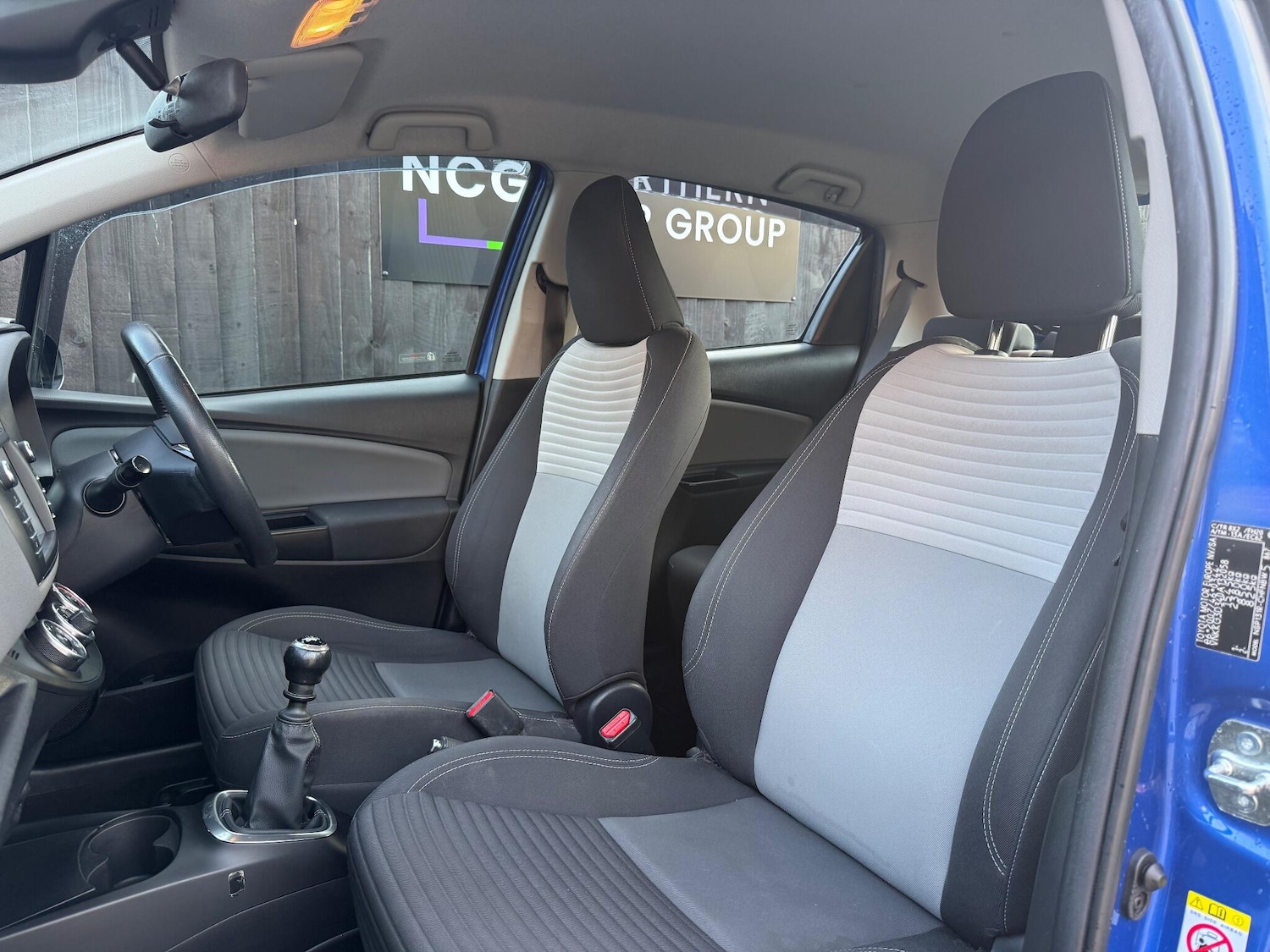 Used Toyota Yaris 2019 for sale - 76201425: Photo 42