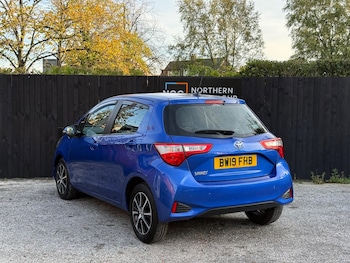 Used Toyota Yaris 2019 for sale - 76201425: Photo
