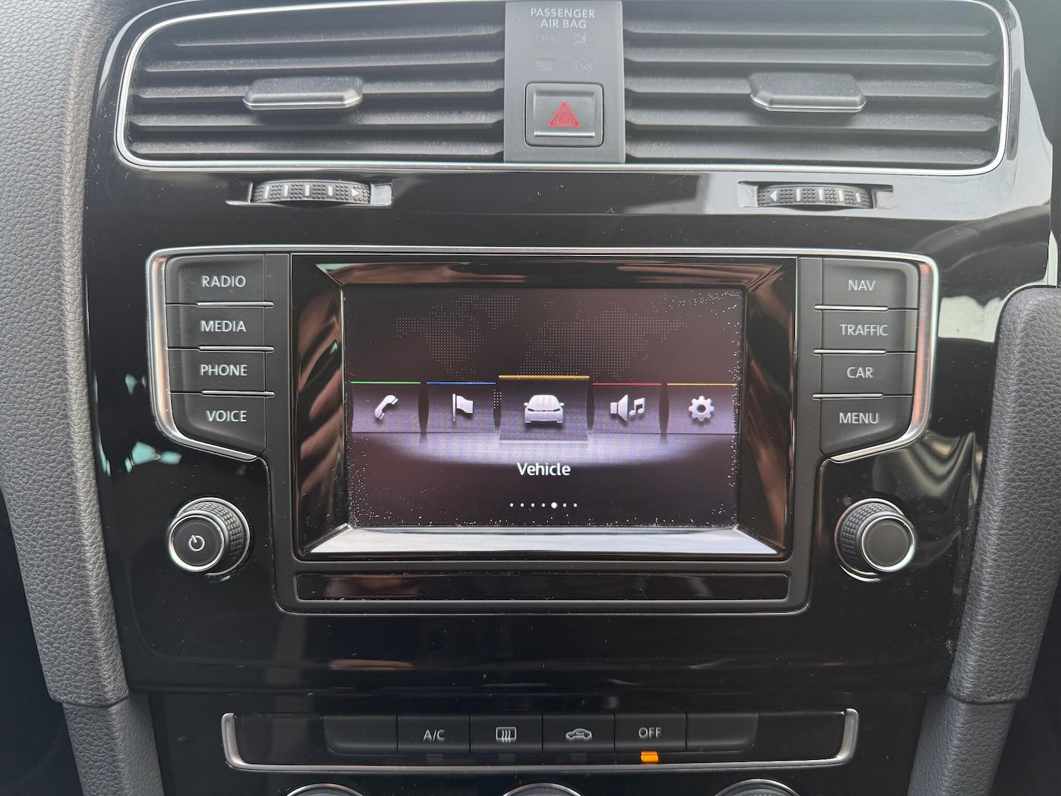 Used Volkswagen Golf 2013 for sale - 76824783: Photo 24