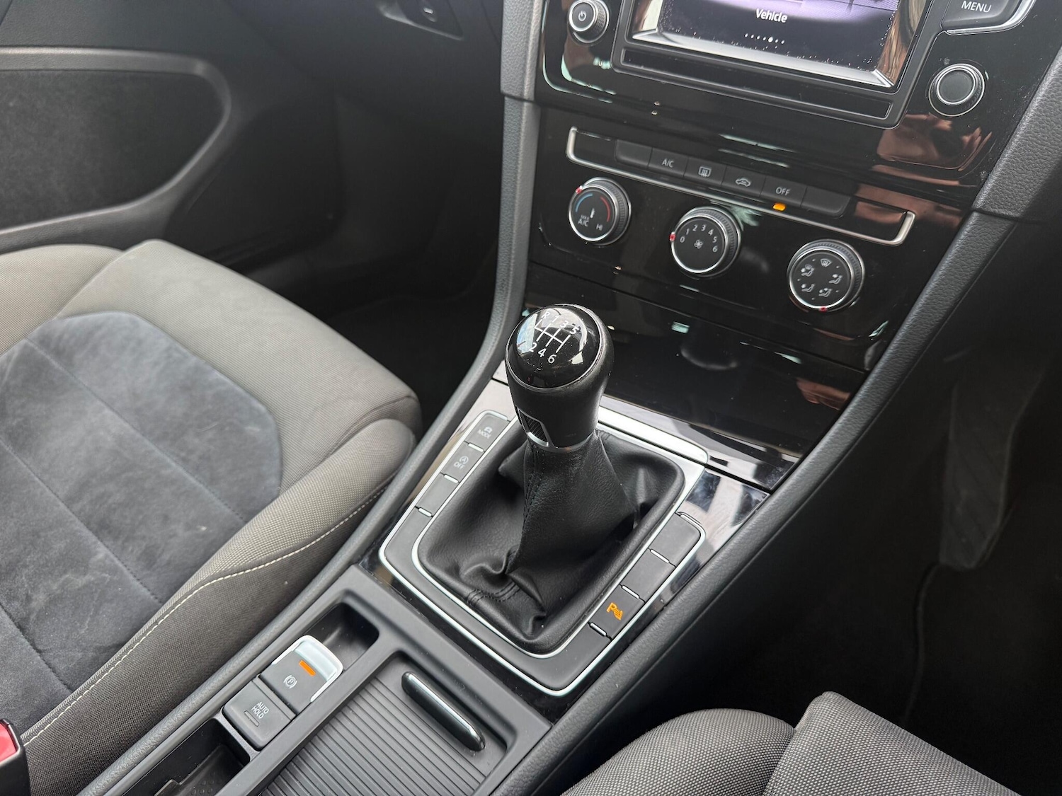 Used Volkswagen Golf 2013 for sale - 76824783: Photo 26