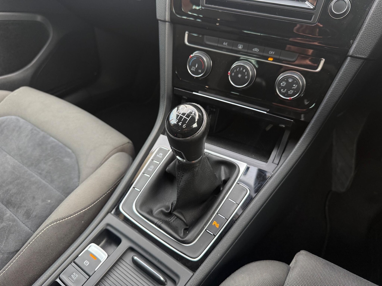 Used Volkswagen Golf 2013 for sale - 76824783: Photo 27