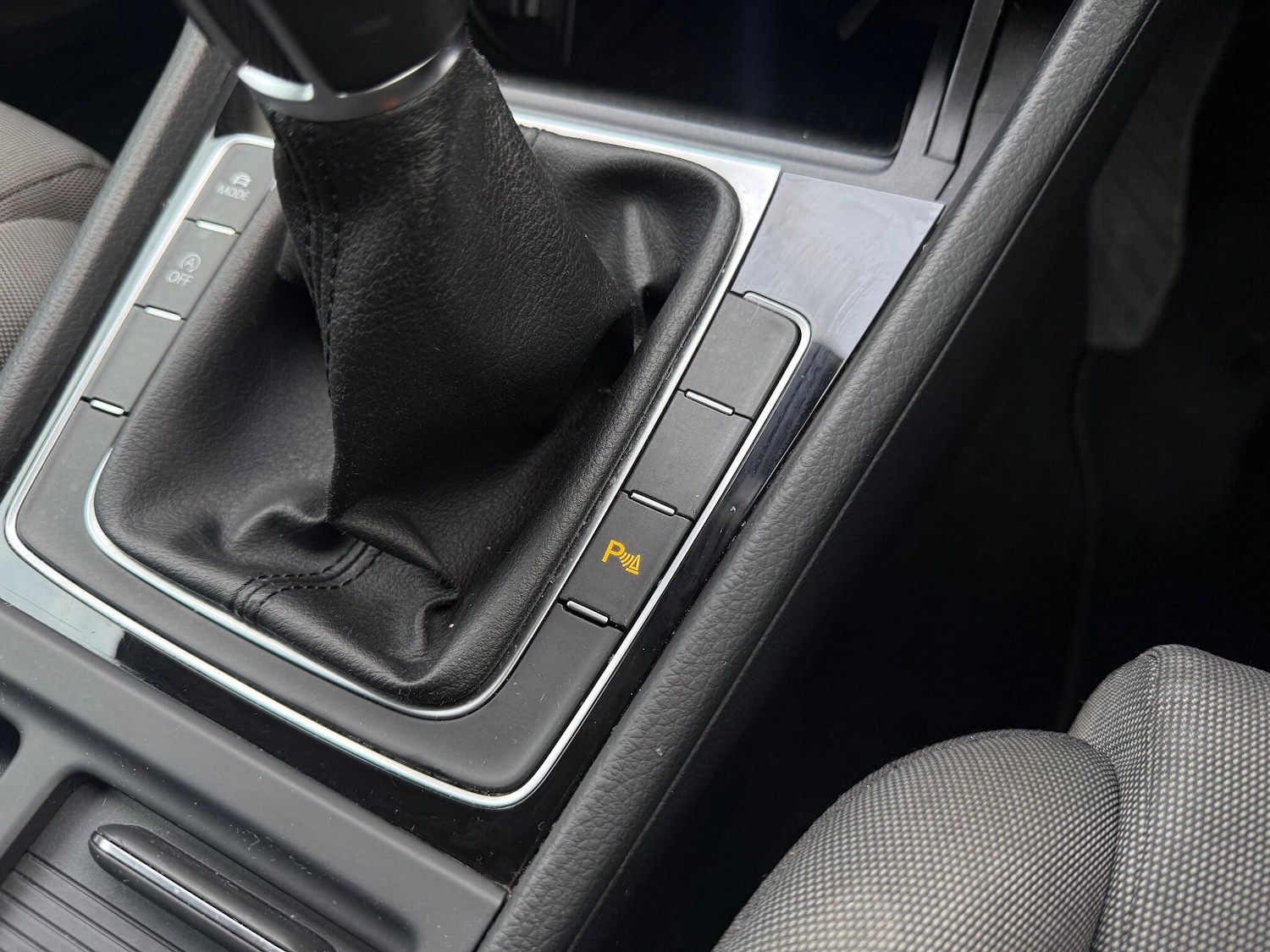 Used Volkswagen Golf 2013 for sale - 76824783: Photo 28