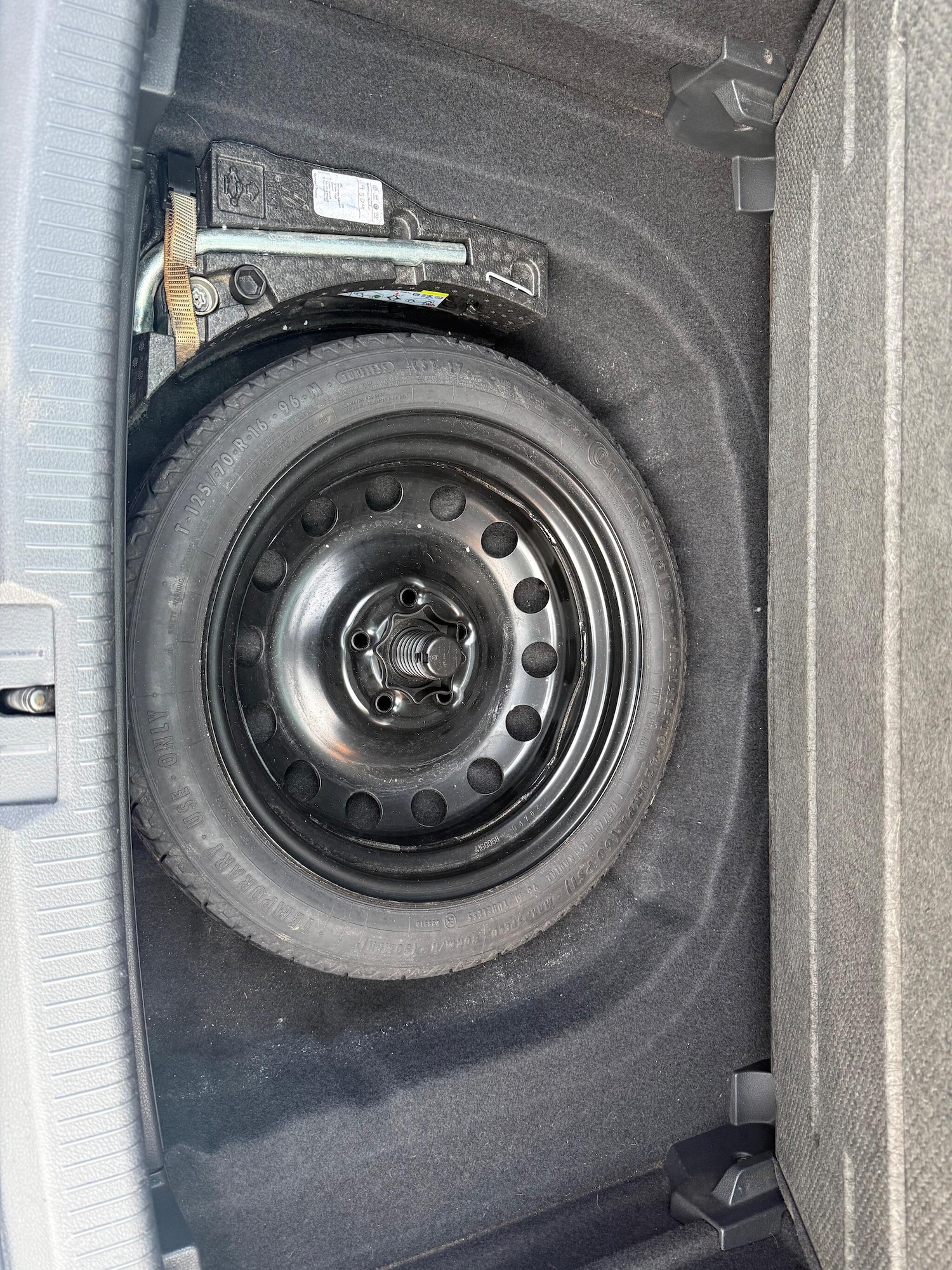 Used Volkswagen Golf 2013 for sale - 76824783: Photo 61