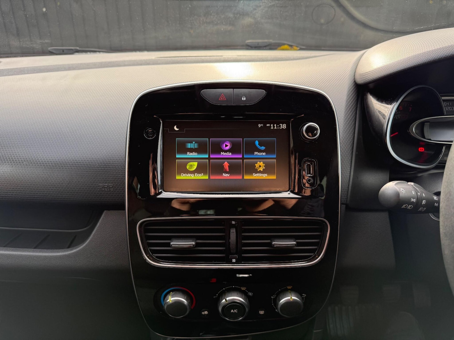 Used Renault Clio 2019 for sale - 76314267: Photo 13
