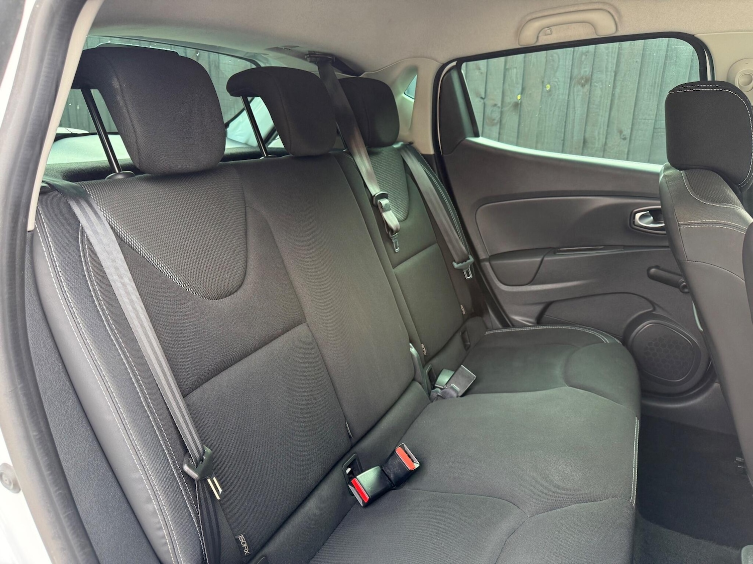 Used Renault Clio 2019 for sale - 76314267: Photo 35