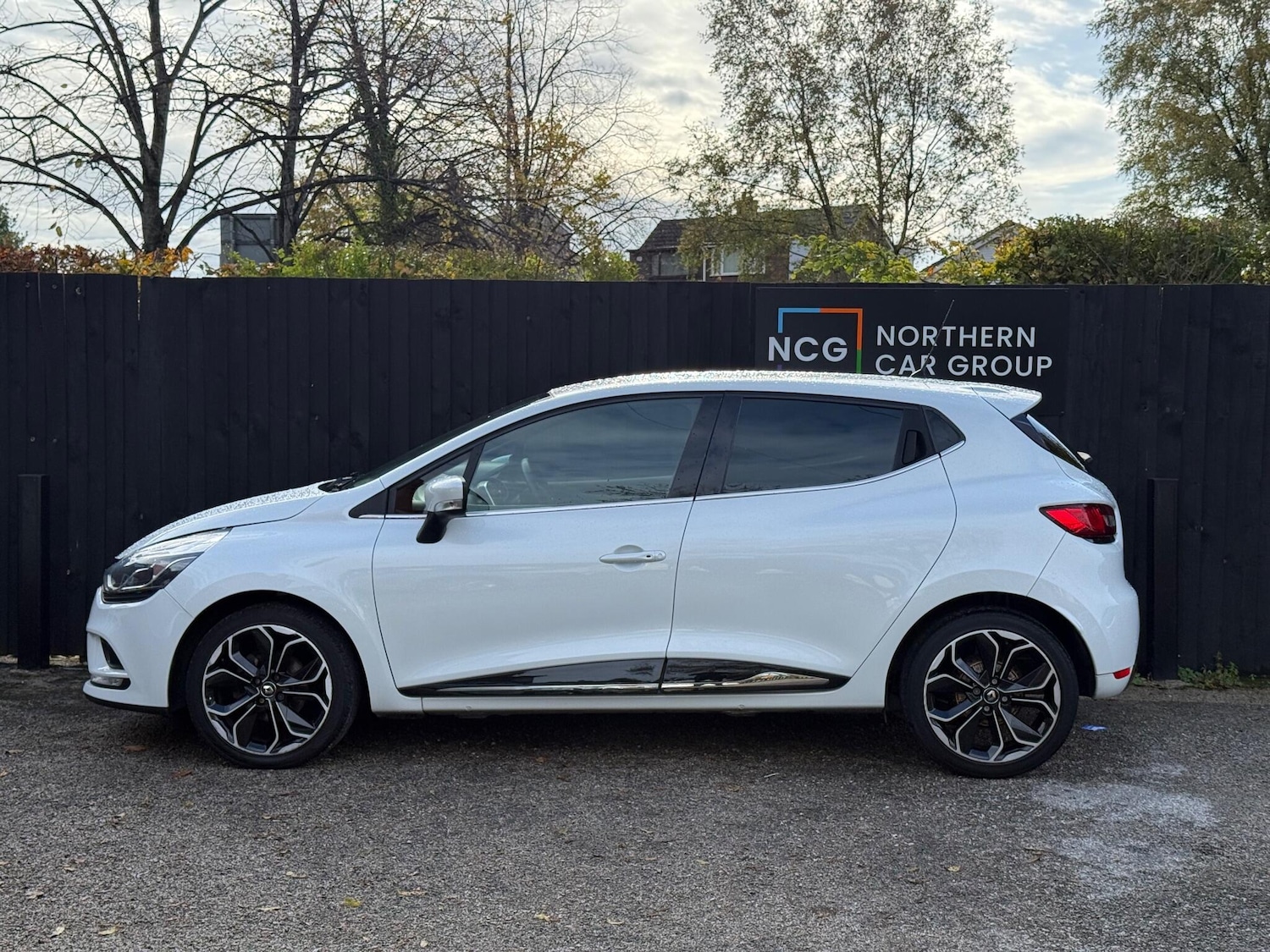 Used Renault Clio 2019 for sale - 76314267: Photo 5