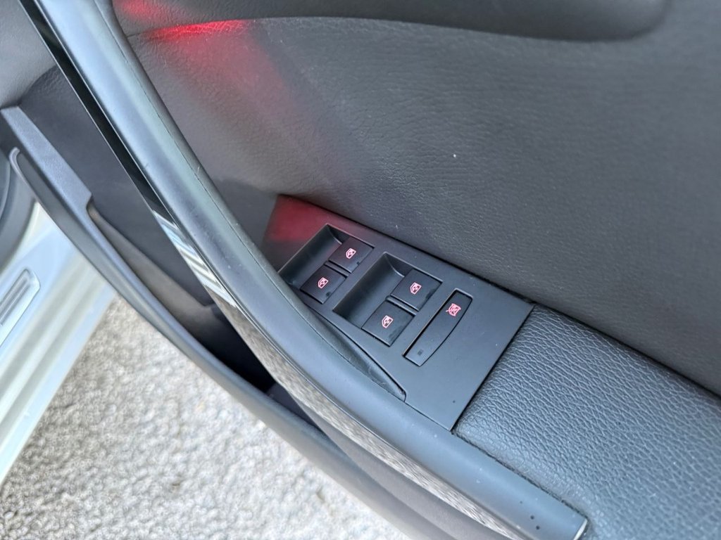 Used Vauxhall Astra 2015 for sale - 78178289: Photo 20