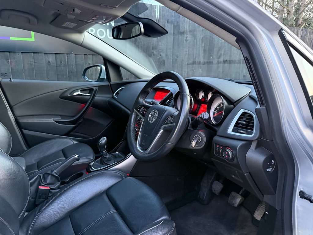 Used Vauxhall Astra 2015 for sale - 78178289: Photo 22