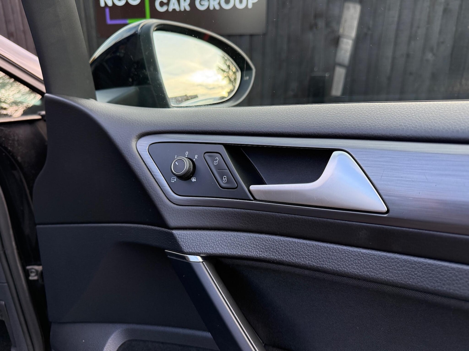Used Volkswagen Golf 2017 for sale - 76348931: Photo 32