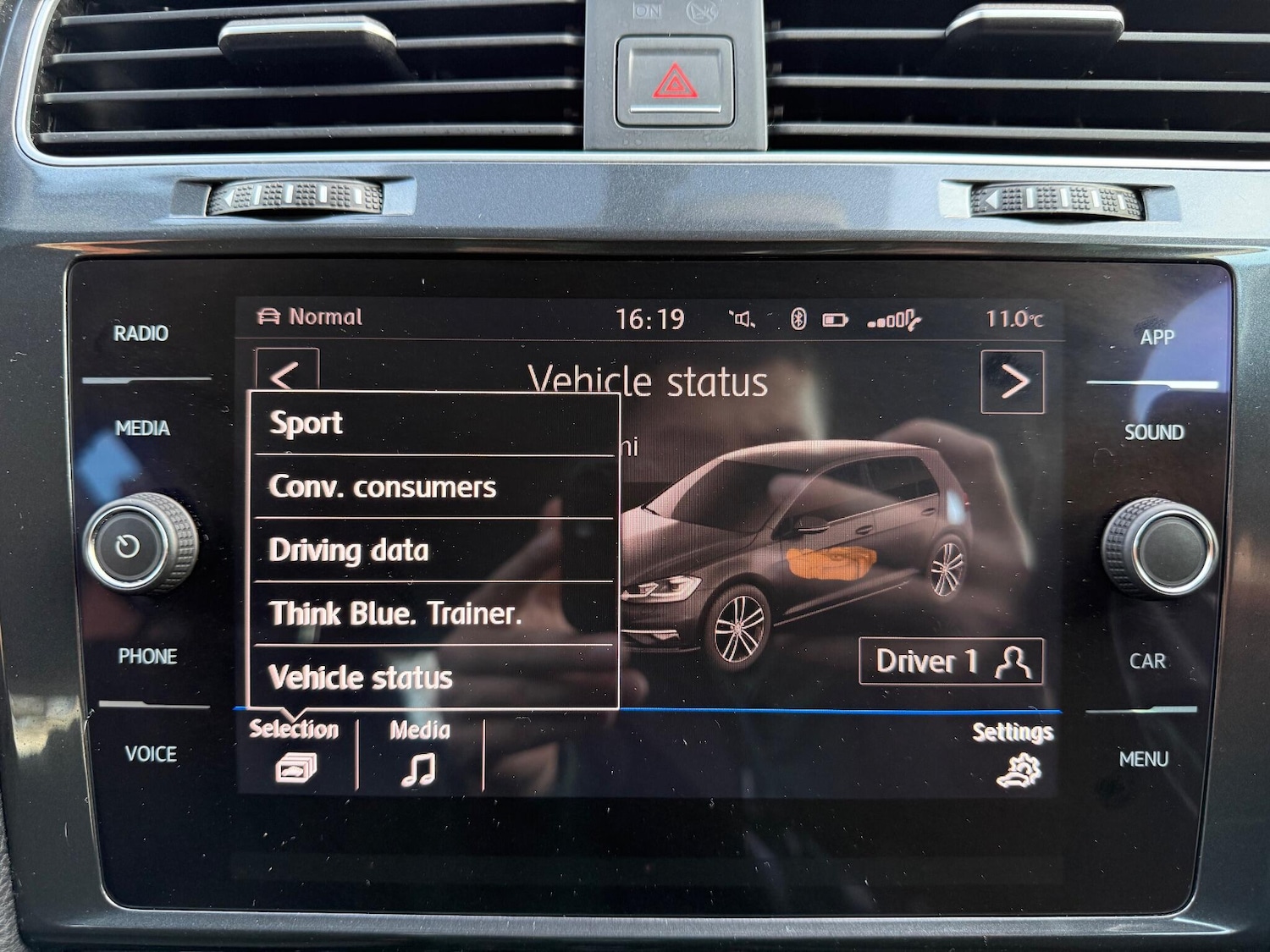 Used Volkswagen Golf 2017 for sale - 76348931: Photo 42