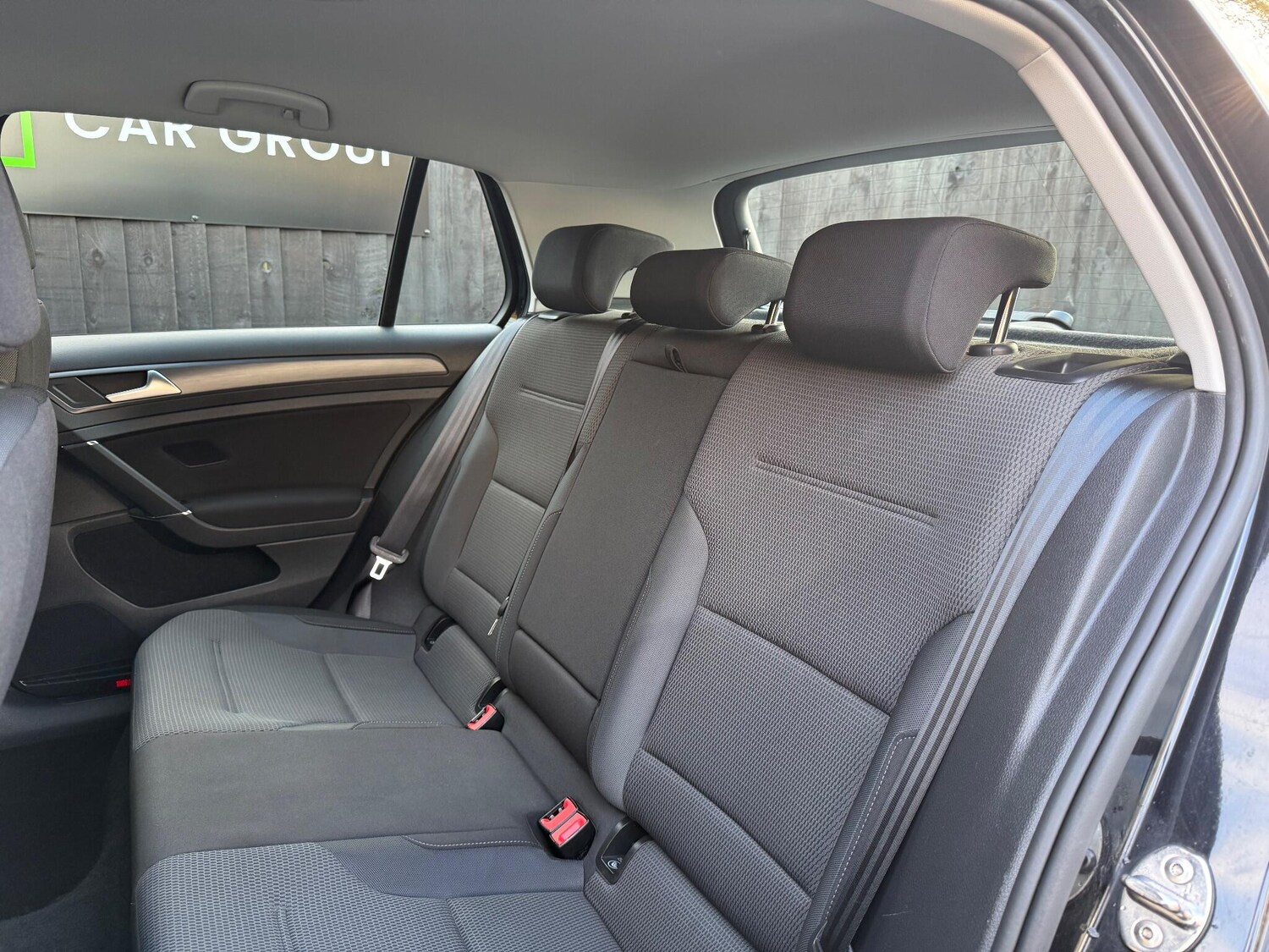 Used Volkswagen Golf 2017 for sale - 76348931: Photo 60
