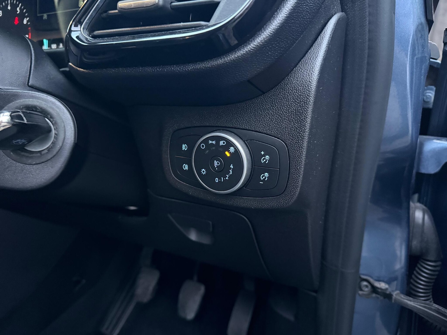 Used Ford Fiesta 2018 for sale - 76060103: Photo 24