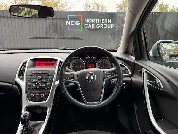 Used Vauxhall Astra 2014 for sale - 76137472: Photo 11