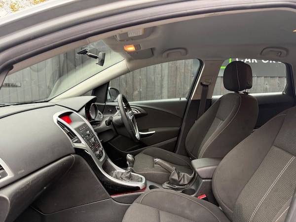 Used Vauxhall Astra 2014 for sale - 76137472: Photo 34