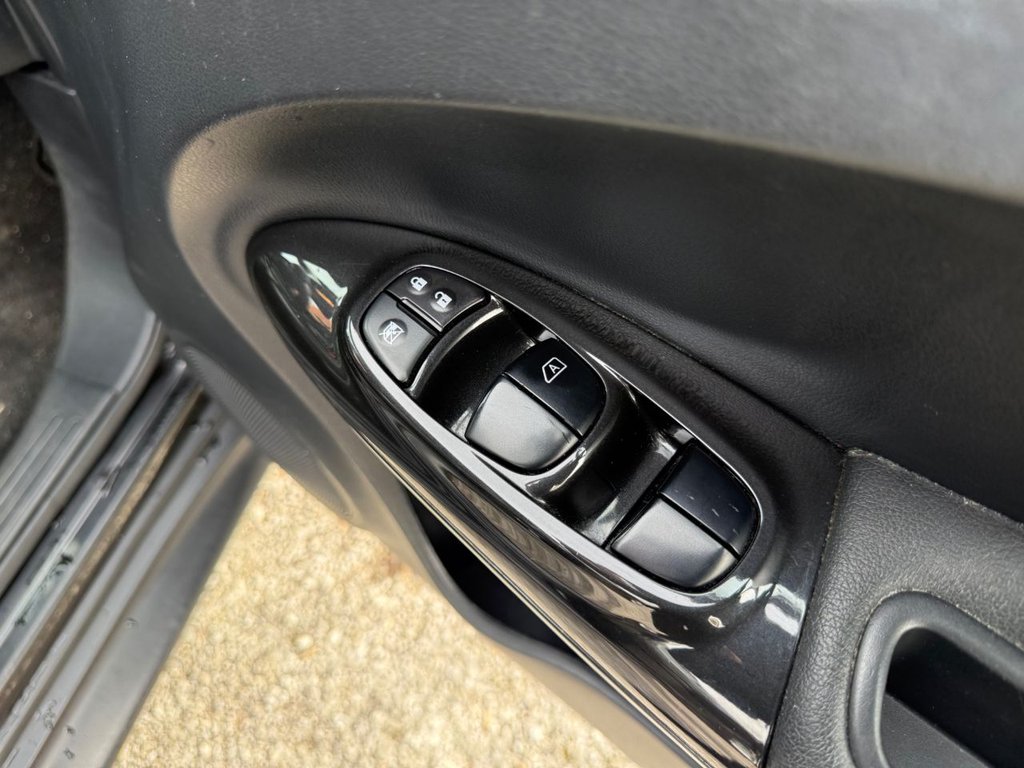 Used Nissan Juke 2015 for sale - 78178291: Photo 25