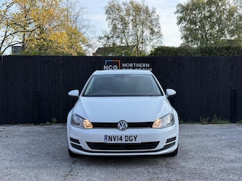 Used Volkswagen Golf 2014 for sale - 76238873: Photo 2
