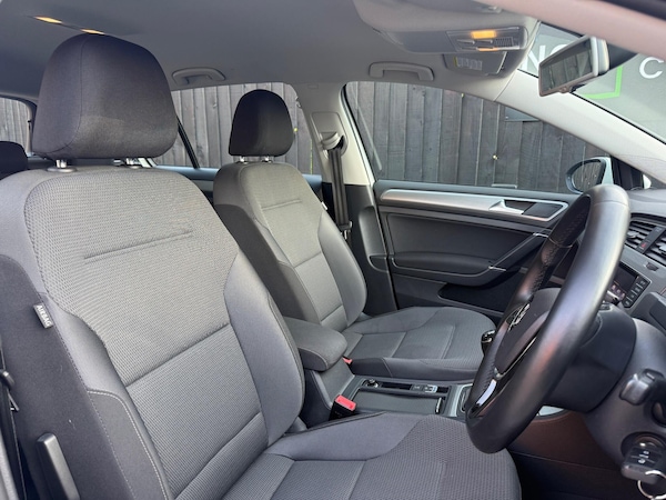 Used Volkswagen Golf 2014 for sale - 76238873: Photo 31
