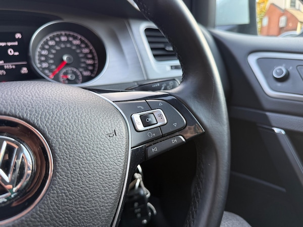 Used Volkswagen Golf 2014 for sale - 76238873: Photo 36