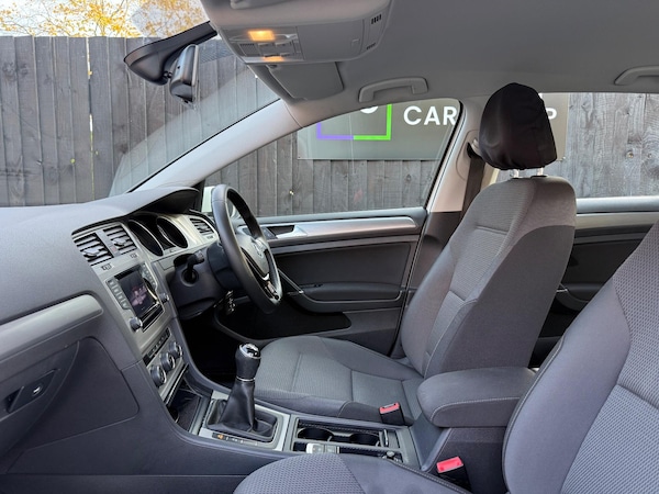 Used Volkswagen Golf 2014 for sale - 76238873: Photo 46