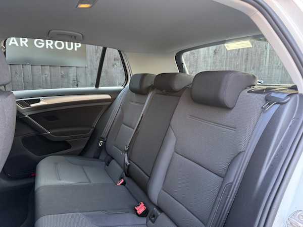 Used Volkswagen Golf 2014 for sale - 76238873: Photo 54