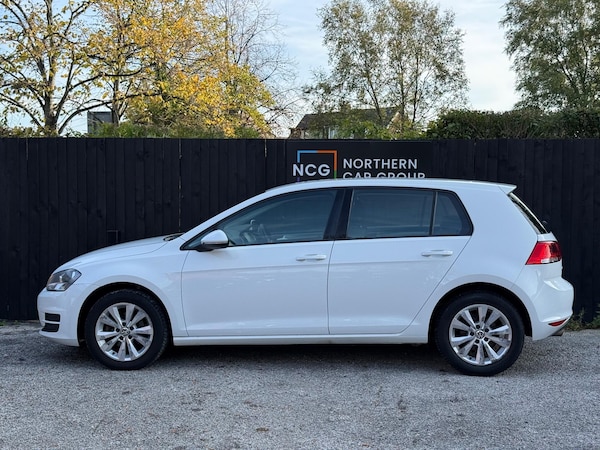 Used Volkswagen Golf 2014 for sale - 76238873: Photo 5
