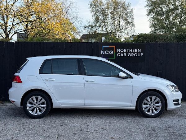 Used Volkswagen Golf 2014 for sale - 76238873: Photo 8